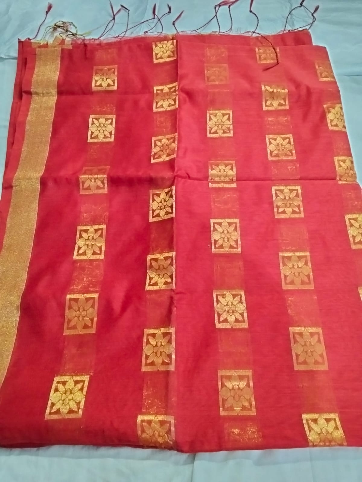 Red Handloom